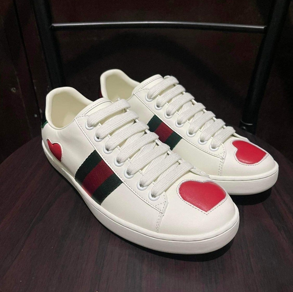 Gucci sneakers